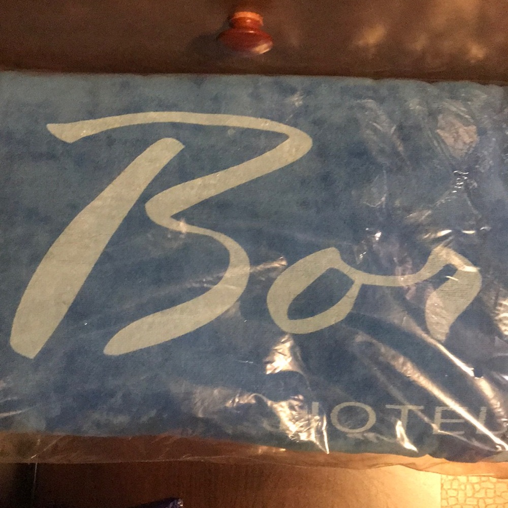 Borgata casino towel/beach towel new in package
